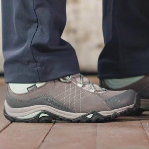 Oboz Sapphire Low Waterproof Hiking Shoes